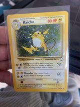 Pokemon - Complete 2000 Base Set 2 130/130 - Excellent to Lightly Played Condition