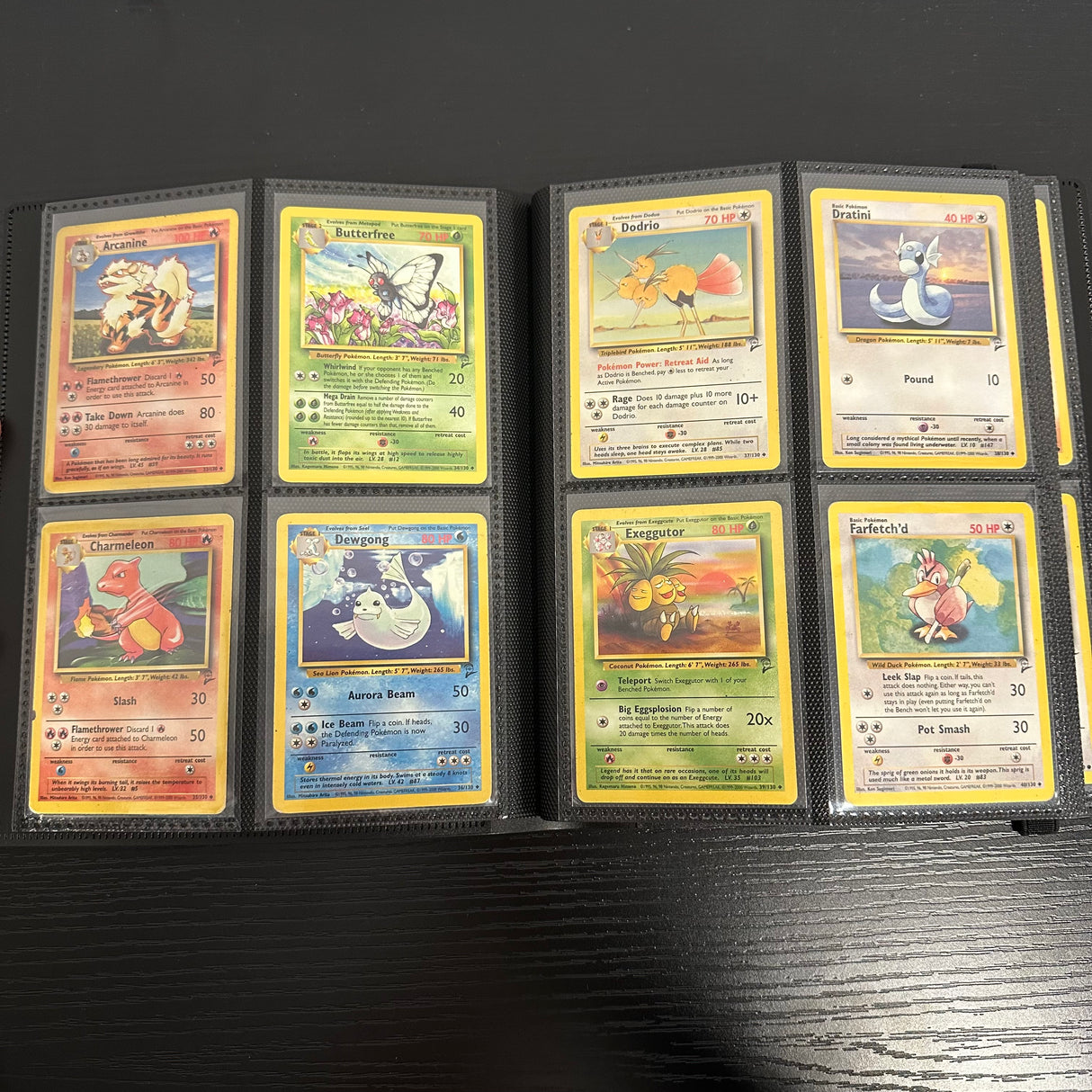 Pokemon - Complete 2000 Base Set 2 130/130 - Excellent to Lightly Played Condition