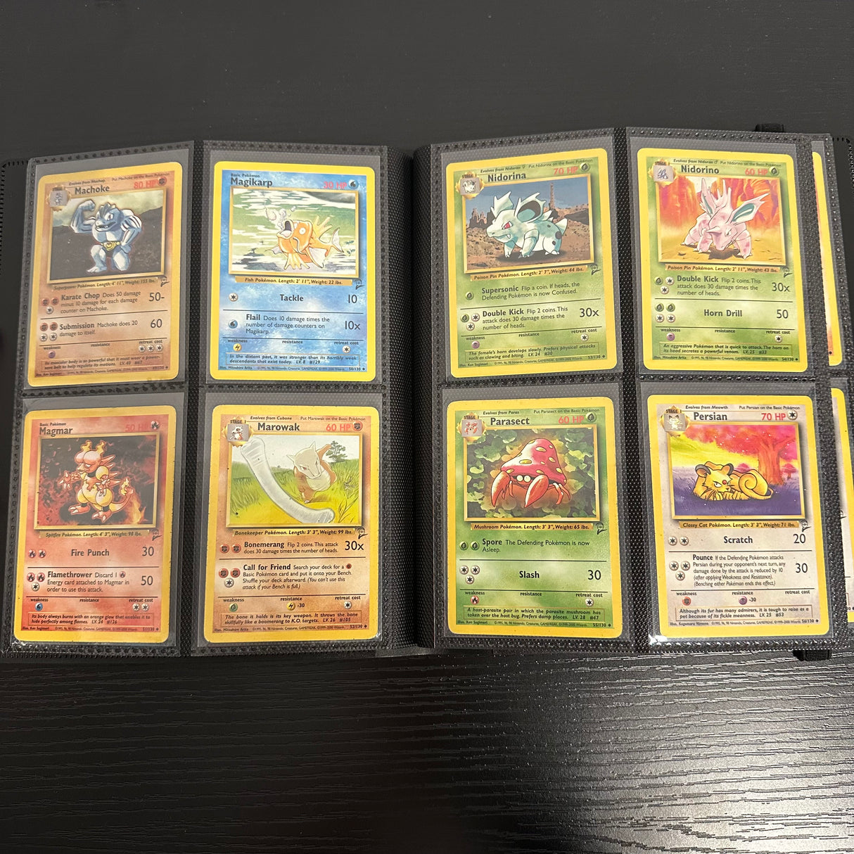 Pokemon - Complete 2000 Base Set 2 130/130 - Excellent to Lightly Played Condition