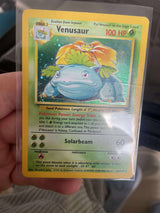 Pokemon - Complete 2000 Base Set 2 130/130 - Excellent to Lightly Played Condition