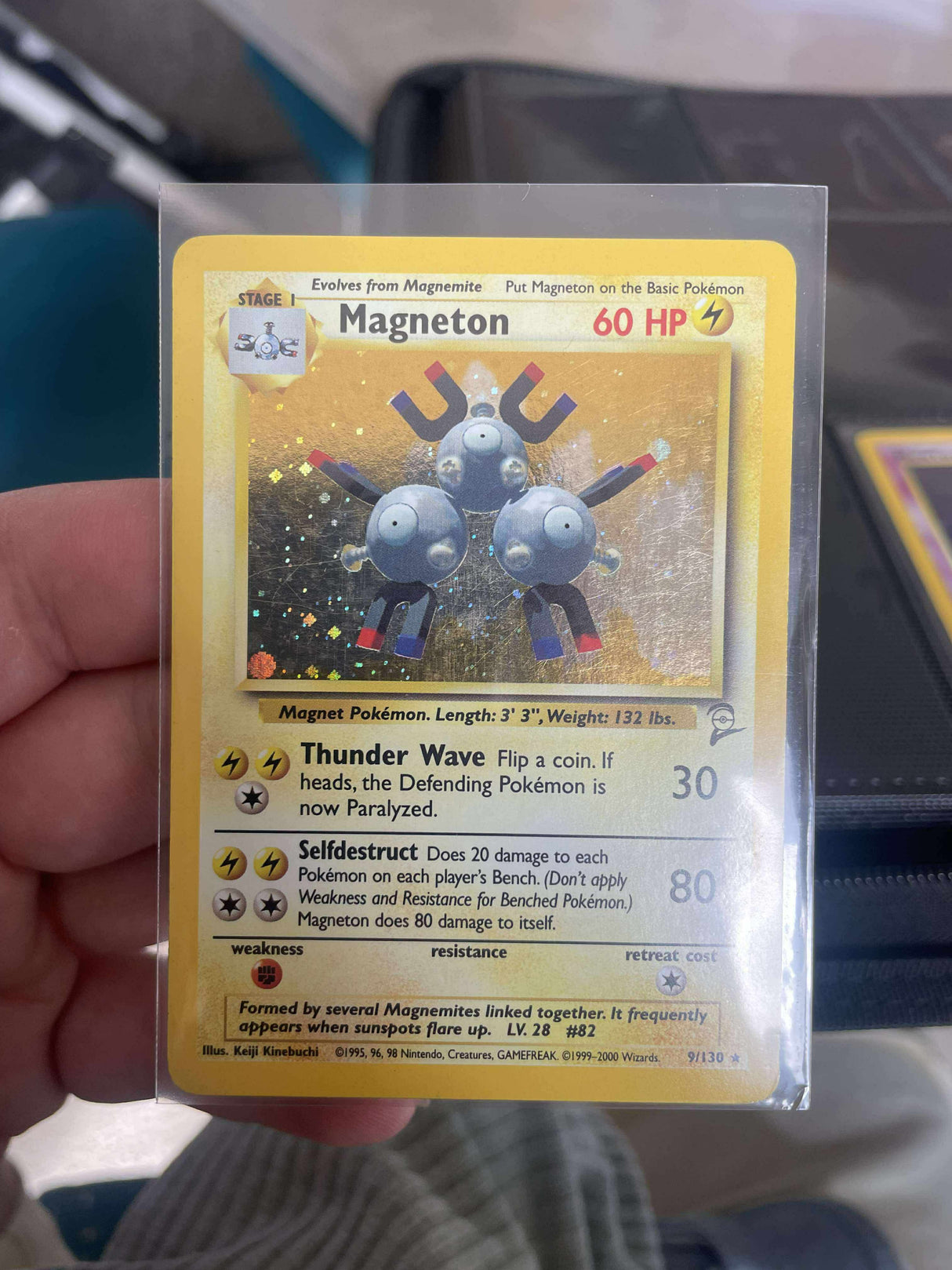 Pokemon - Complete 2000 Base Set 2 130/130 - Excellent to Lightly Played Condition