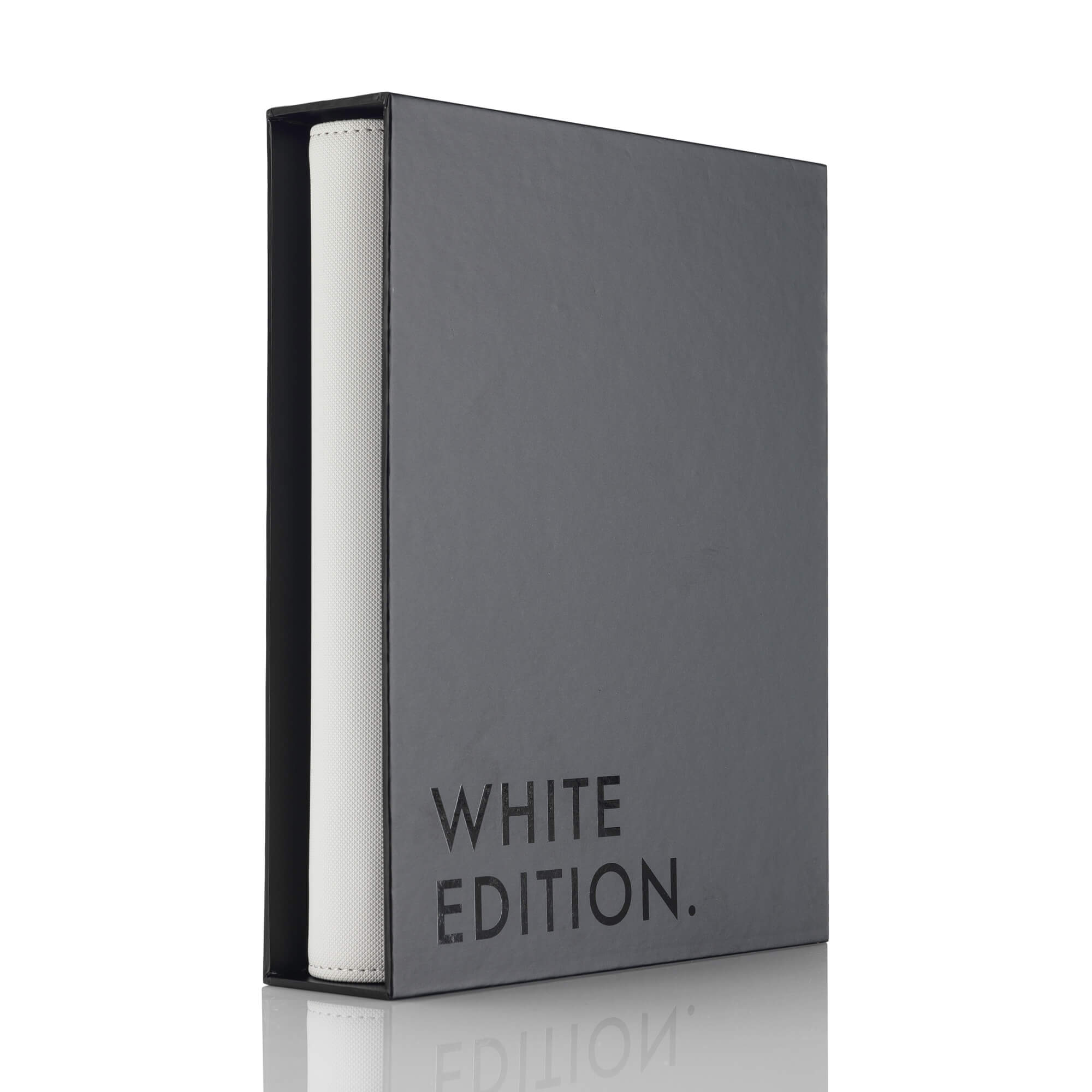 Vault X - 9-Pocket Exo-Tec® - Zip Binder - White Edition - JET Cards
